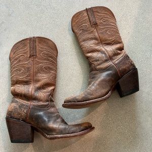 Lucchese cowgirl cowboy western boots Distressed leather 7